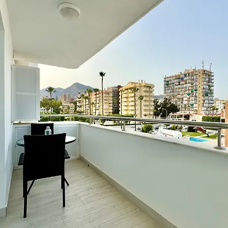 En 1ª Linea De Playa, Piscina Y Parking *